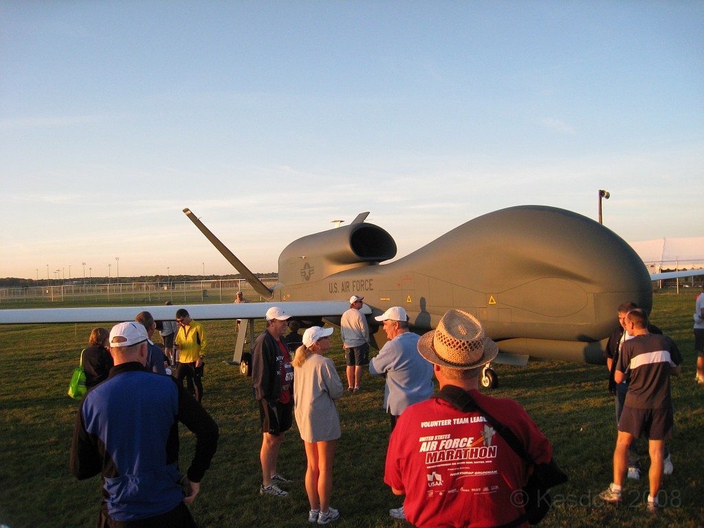 USAF Half Marathon 2009 105.jpg - The 2009 United States Air Force Half Marathon in Dayton Ohio run on September 19, 2009.